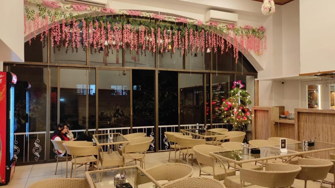 Elite Hotel Lonavala Exteriér fotografie